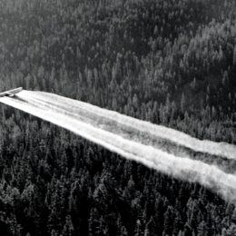 airplane spraying chemicals