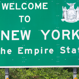 Welcome to New York sign.