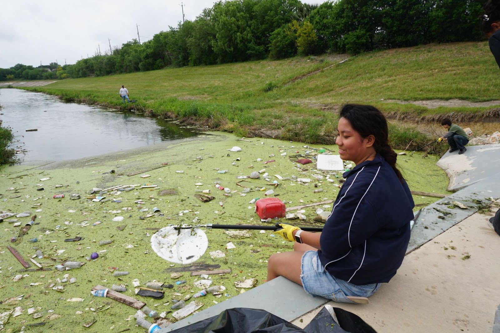 Volunteer at a Great Global Cleanup in San Antonio, TX