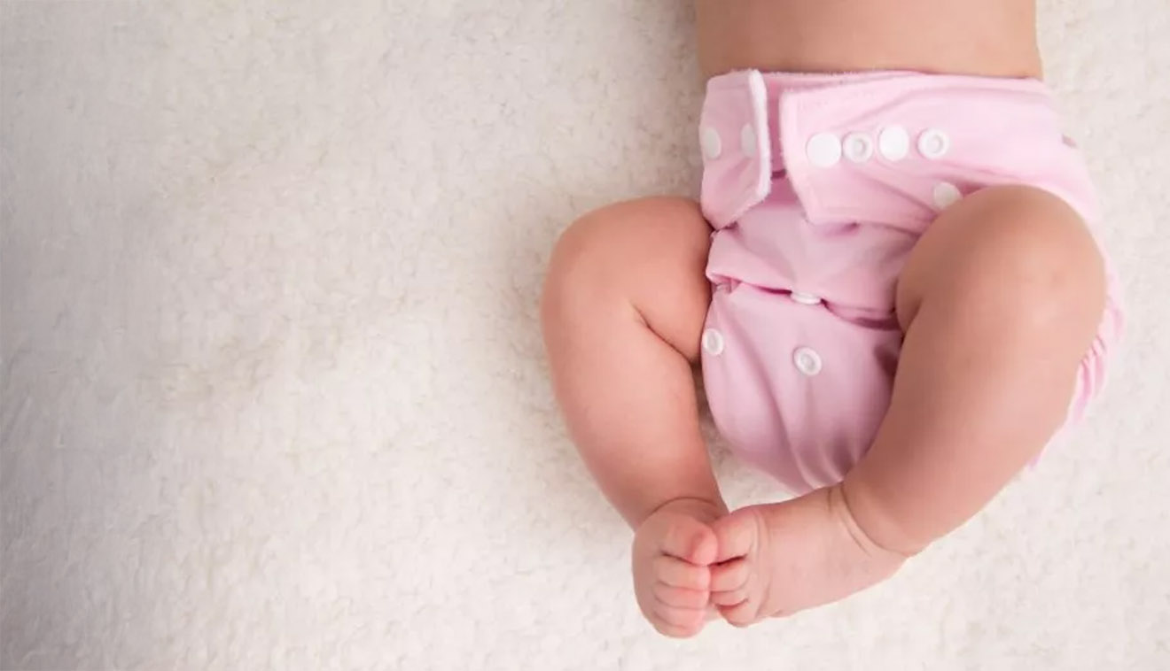 child-free-woman-cloth-diaper-viral-response