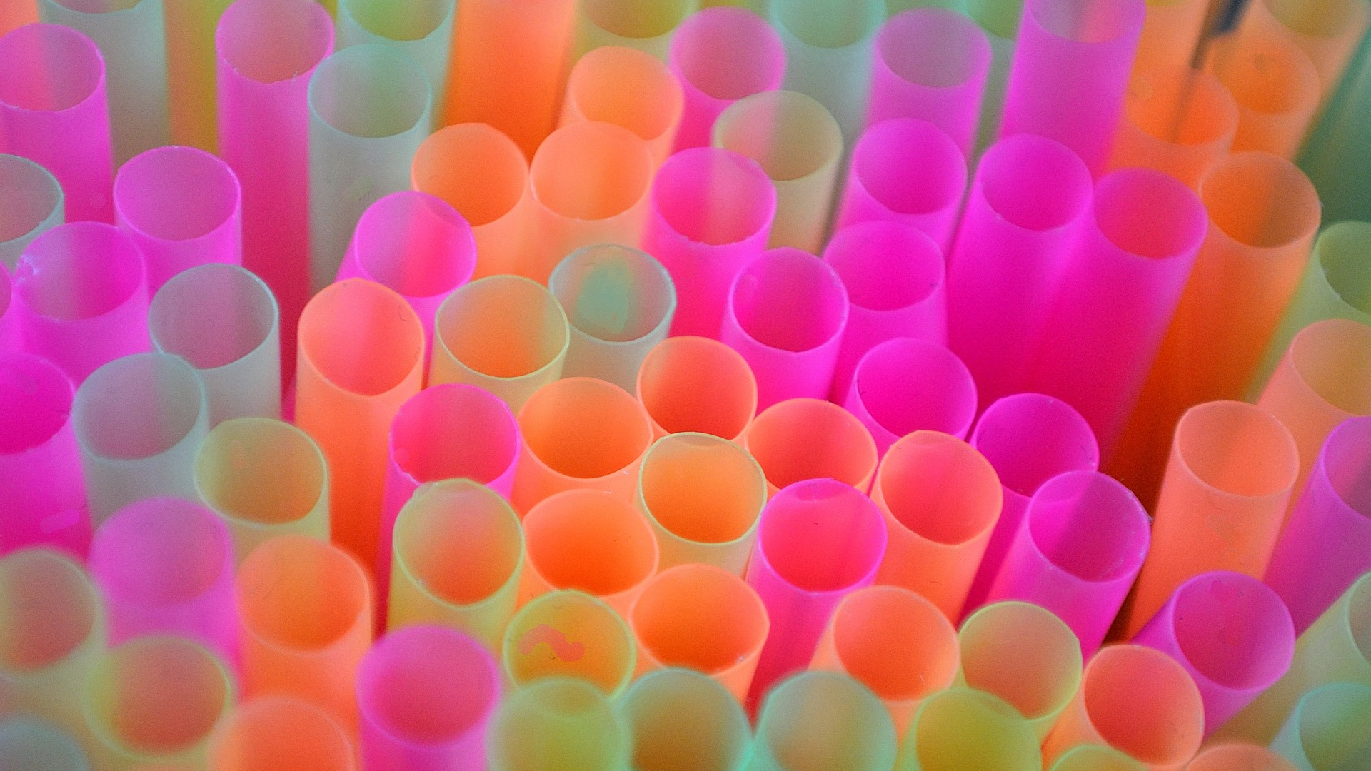 Colored straws