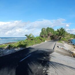 Narrow road in Funafuti